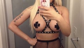 nicki minaj 10 hottest instagram photos